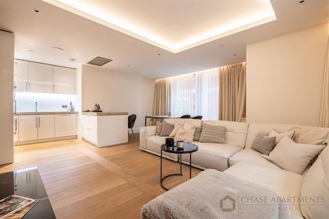 2 bedroom apartment to rent, Savoy House, London WC2R