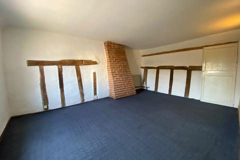 2 bedroom end of terrace house to rent, High Street, Suffolk IP6