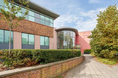 2 bedroom apartment for sale, Atria House, 219 Bath Road, Slough SL1