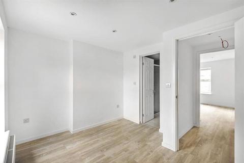 1 bedroom flat to rent, Fortune Green Road, West Hampstead, NW6