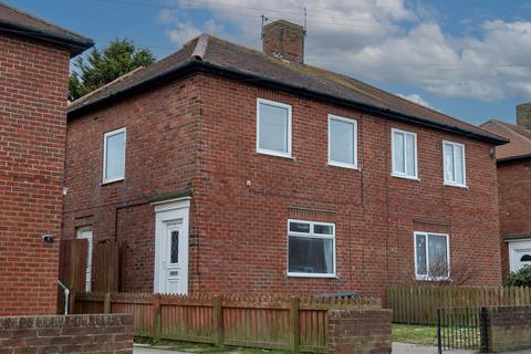 3 bedroom semi-detached house to rent, Coquet Avenue, Tyne And Wear NE34