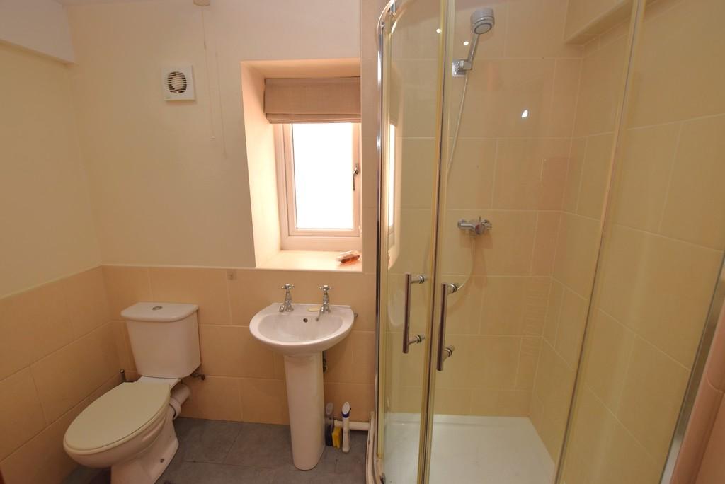 Peacock Cottage Shower Room