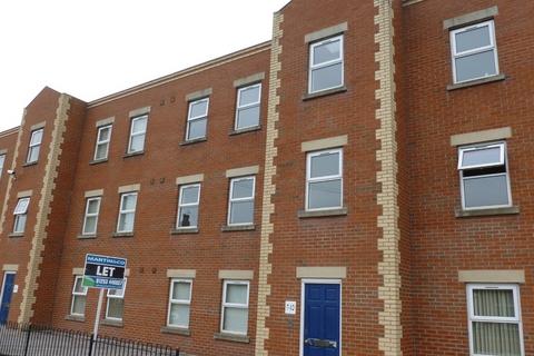 2 bedroom apartment to rent, Claughton Mansions, Blackpool FY4