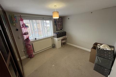 4 bedroom terraced house to rent, Datchet