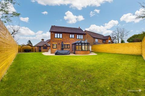 5 bedroom detached house for sale, Vale Close, Lichfield