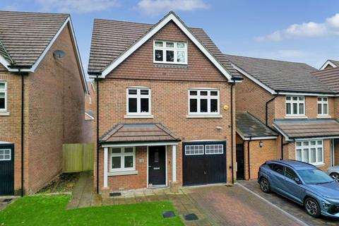 4 bedroom detached house for sale, Faringdon Road, Earley