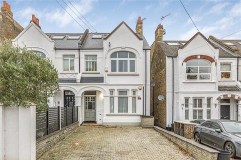 2 bedroom flat for sale, Fontenoy Road, London, SW12