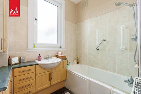 3 bedroom flat for sale, Walsingham Road, Hove