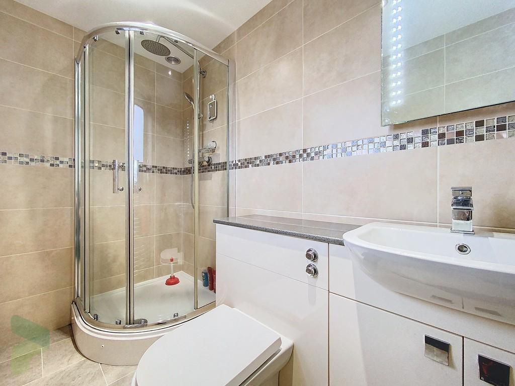 Bedroom One Ensuite