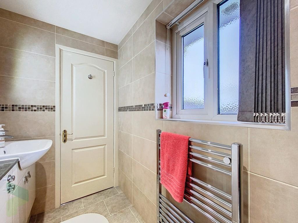 Bedroom One Ensuite
