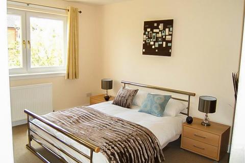2 bedroom apartment to rent, Newlands Court, Bathgate, EH48
