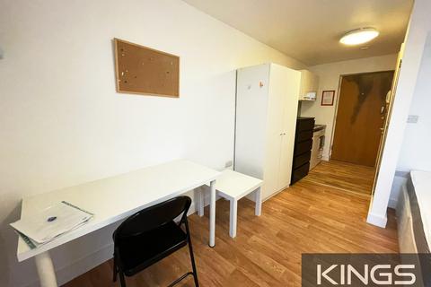 Studio to rent, Bevois Valley Road, Southampton