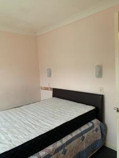 1 bedroom flat to rent, Baguley Crescent, Middleton