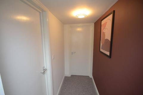 5 bedroom flat to rent, Clifton Avenue, Manchester M14