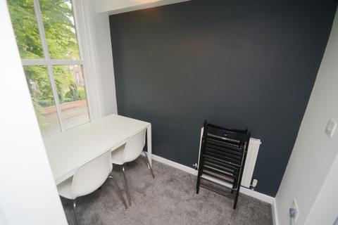 undefined, Clifton Avenue, Manchester M14