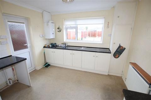 2 bedroom detached bungalow for sale, Ventnor Drive , Clacton on Sea