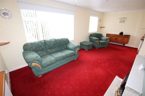 2 bedroom detached bungalow for sale, Ventnor Drive , Clacton on Sea