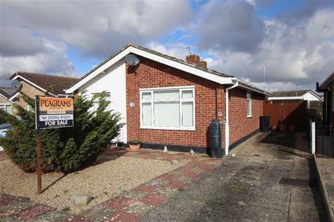 2 bedroom detached bungalow for sale, Ventnor Drive , Clacton on Sea