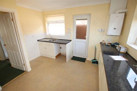 2 bedroom detached bungalow for sale, Ventnor Drive , Clacton on Sea