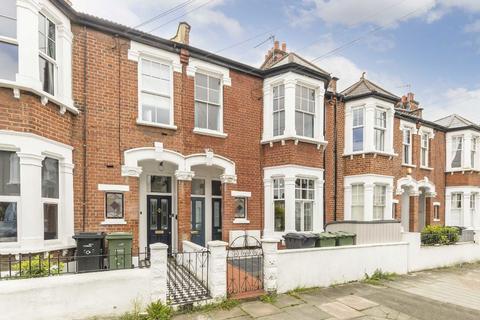 2 bedroom flat to rent, Cambray Road, London SW12