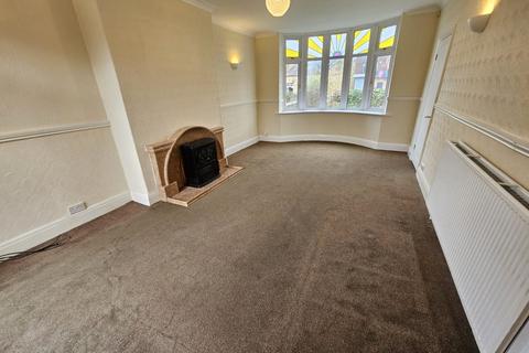 3 bedroom semi-detached house to rent, Fitzwilliam Street, Elsecar