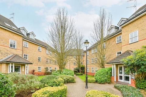 2 bedroom flat for sale, Alfred Close, Chiswick, London, W4