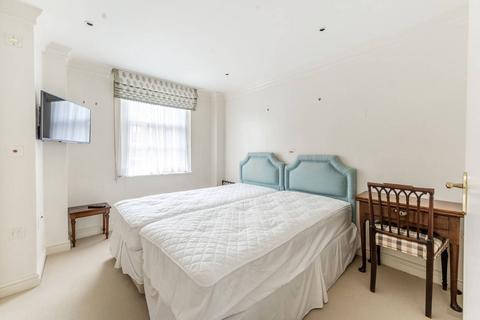 3 bedroom flat to rent, Whiteheads Grove, Sloane Square, London, SW3