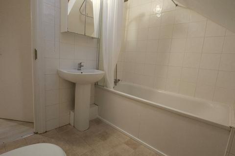 1 bedroom flat to rent, Great North Way, London, NW4