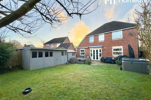 4 bedroom detached house for sale, Eversfield, Southwater, Horsham