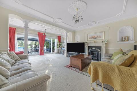 67 Wansunt Road, Bexley, DA5 2DJ