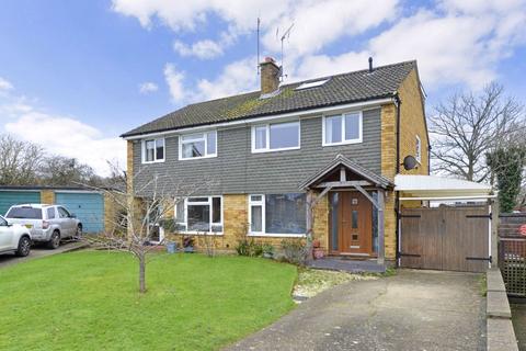 4 bedroom semi-detached house for sale, Dukes Close, Cranleigh