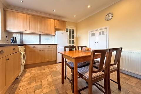 5 Alvaston Close, Walsall, WS3 3RY