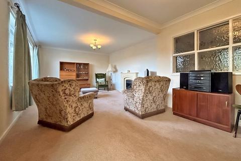 5 Alvaston Close, Walsall, WS3 3RY