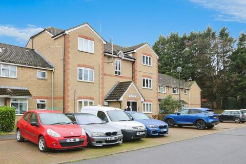 2 bedroom flat for sale, Maplin Park, Langley