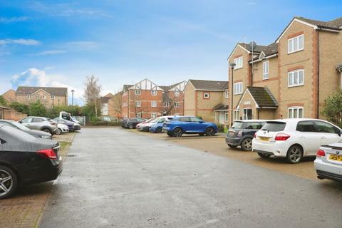 2 bedroom flat for sale, Maplin Park, Langley