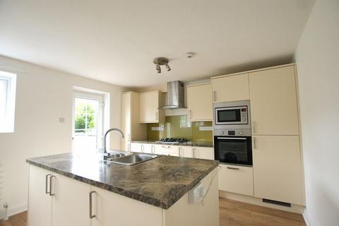 3 bedroom detached house to rent, Dinham Crescent, Exeter