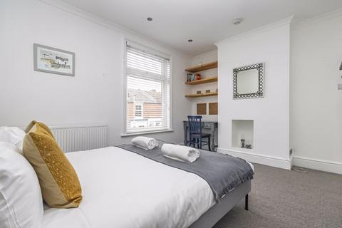 2 bedroom terraced house for sale, Percy Road, Southsea