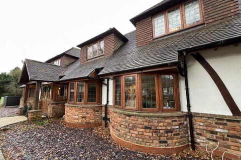 undefined, Hertford SG14