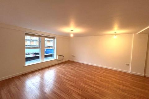 2 bedroom apartment to rent, Bridgford Point, Scarrington Road, West Bridgford Nottingham NG2 5BR