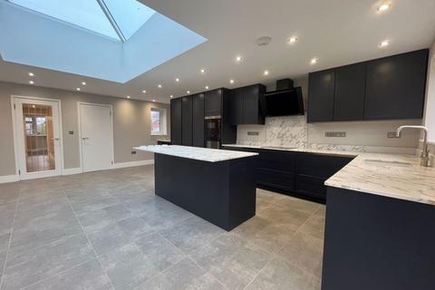 12 Albion Road, Pitstone, Leighton Buzzard, LU7 9AY