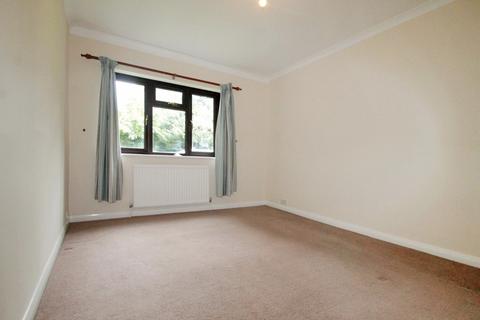 1 bedroom apartment to rent, Beechwood Court, Sutton