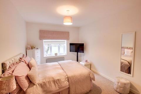 1 bedroom apartment for sale, Raleigh Court, Trowbridge