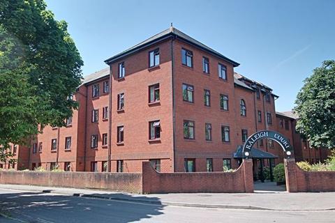 1 bedroom apartment for sale, Raleigh Court, Trowbridge