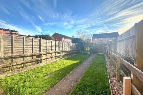 2 bedroom terraced house for sale, Doddington Road, Earls Barton, Northamptonshire NN6