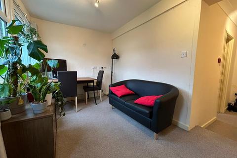 1 bedroom flat to rent, Cowley Road, East Oxford, OX4