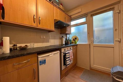 1 bedroom flat to rent, Cowley Road, East Oxford, OX4