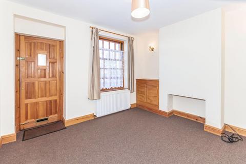 2 bedroom terraced house to rent, Radcliffe Road, Stamford, PE9