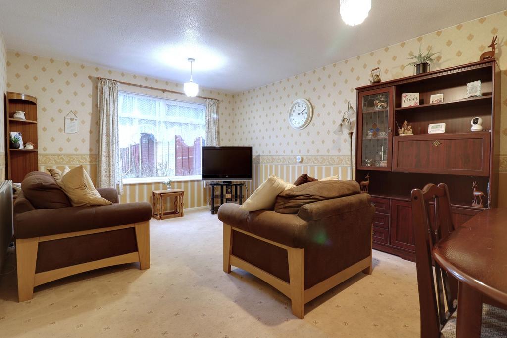 Living/Dining Room