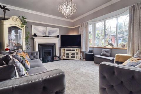 5 Ellis Crescent, Worsley, Manchester, M28 0SB