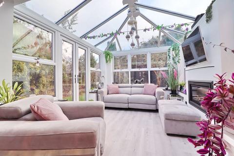 5 Ellis Crescent, Worsley, Manchester, M28 0SB